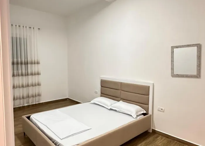 2211 Berat Appartement Uznove